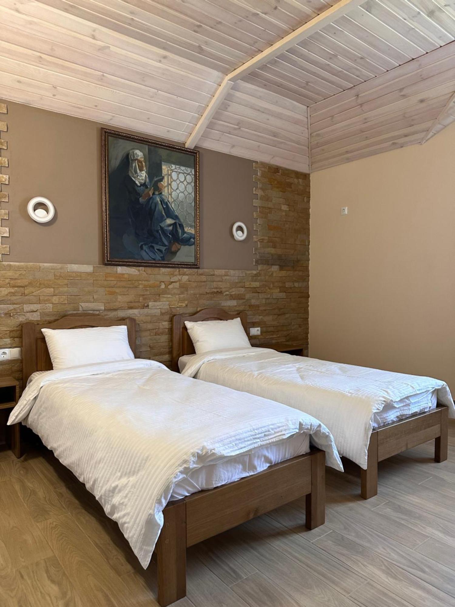 Maestro Hotel Ostroh Luaran gambar