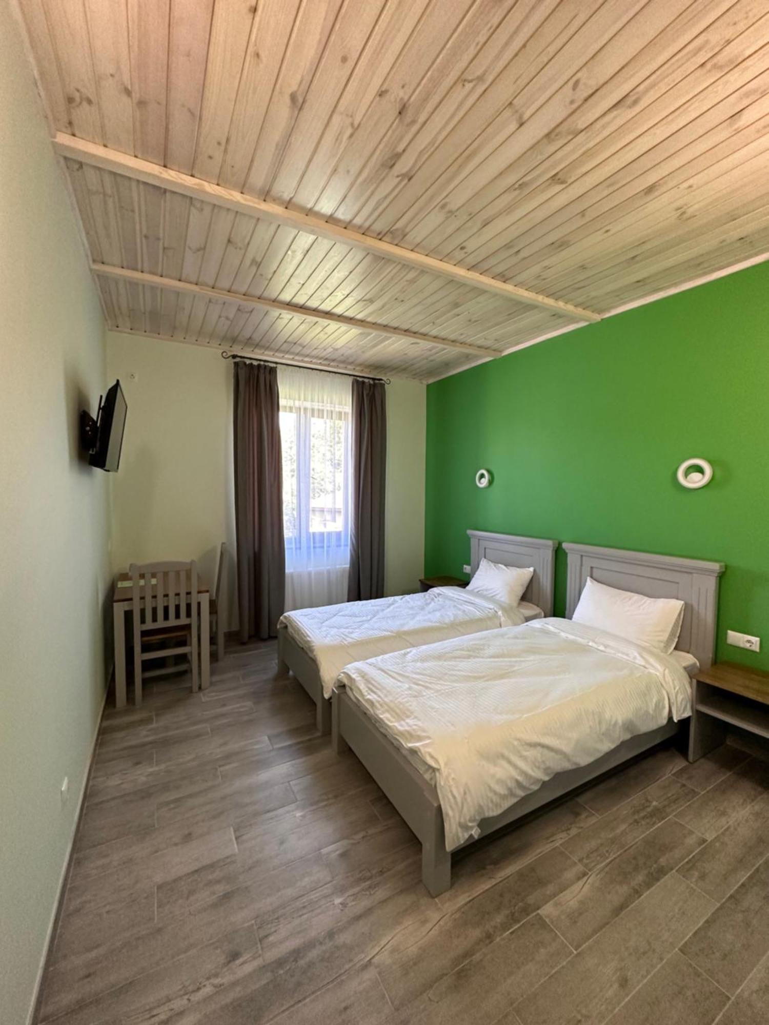 Maestro Hotel Ostroh Luaran gambar