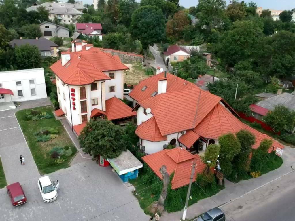 Maestro Hotel Ostroh Luaran gambar
