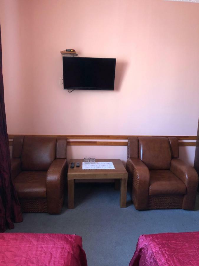 Maestro Hotel Ostroh Luaran gambar