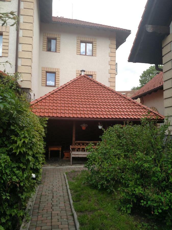 Maestro Hotel Ostroh Luaran gambar