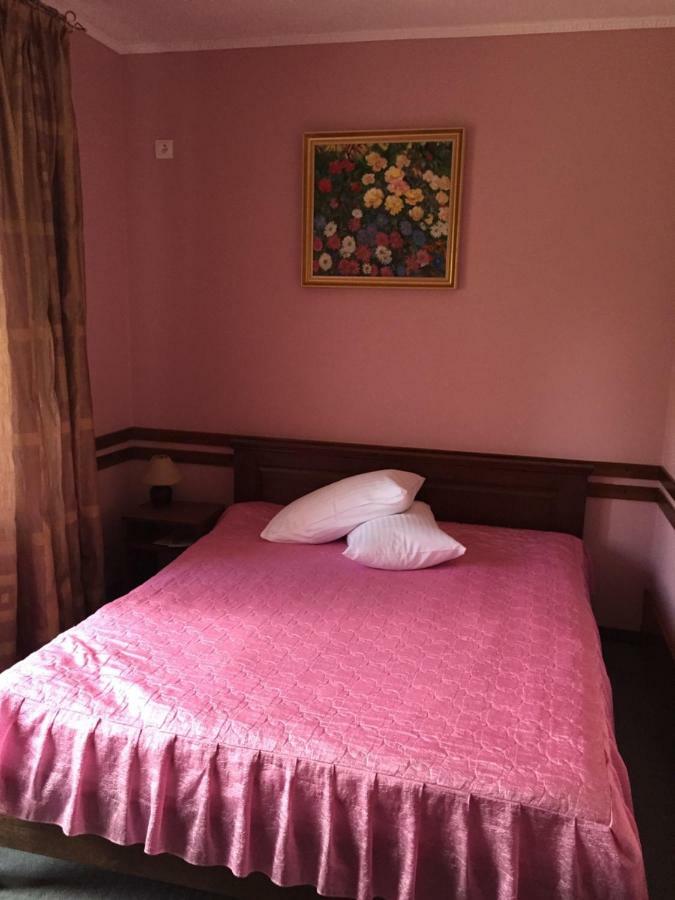 Maestro Hotel Ostroh Luaran gambar